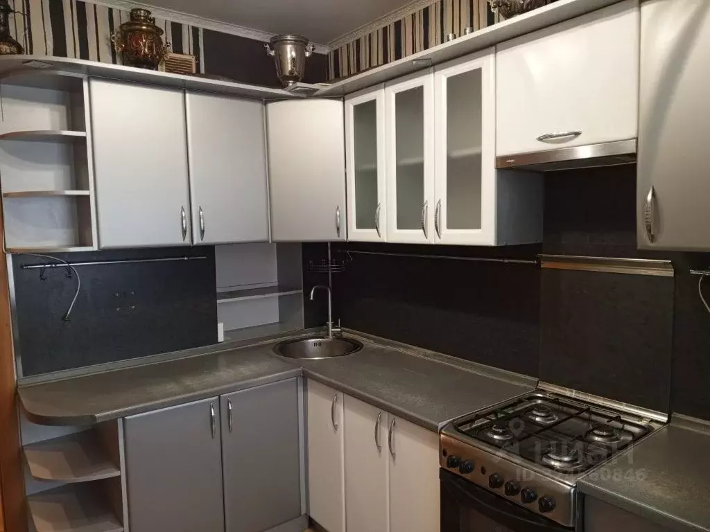 3-к кв. Белгородская область, Белгород ул. Королева, 4 (59.8 м) - Фото 2