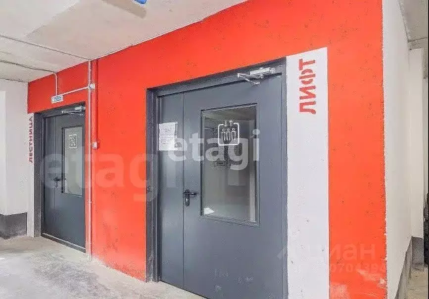 Гараж в Тюменская область, Тюмень ул. Алматинская, 2 (14 м) - Фото 1