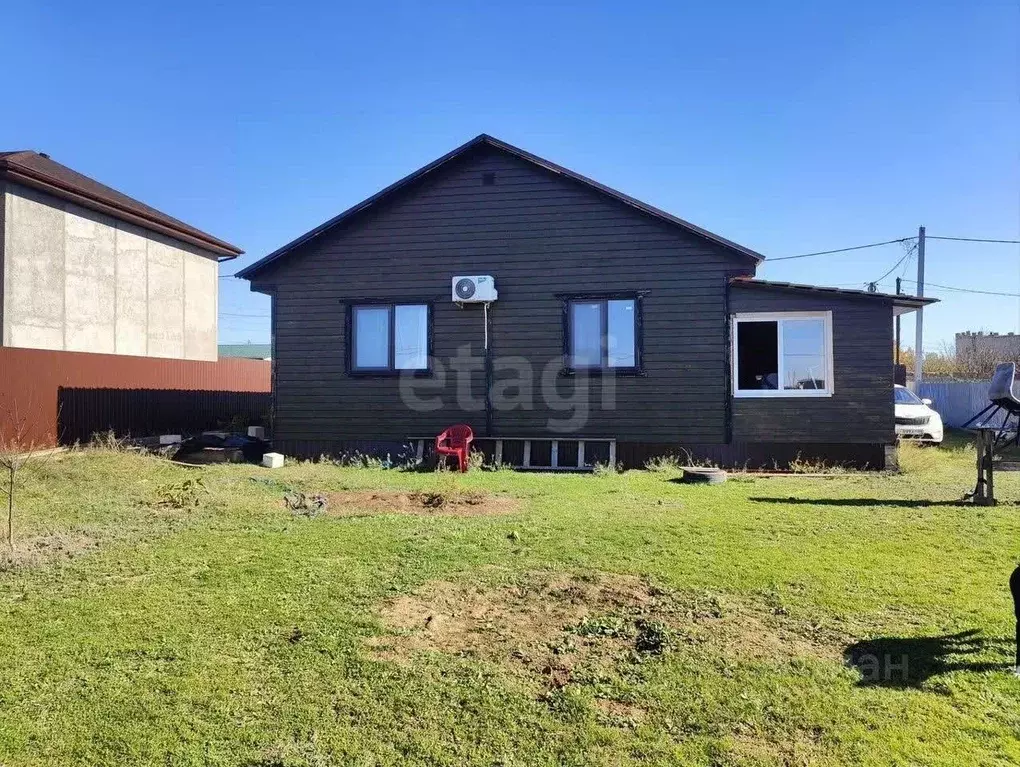 Дом в Крым, Сакский район, Суворовское с/пос ул. Ершова, 16 (74 м) - Фото 0