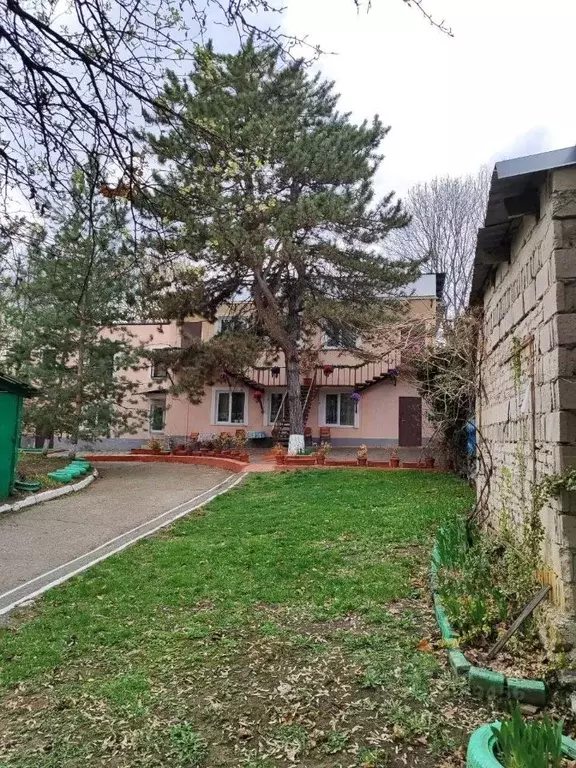 Дом в Ставропольский край, Кисловодск ул. Героев Медиков, 3А (189 м) - Фото 1