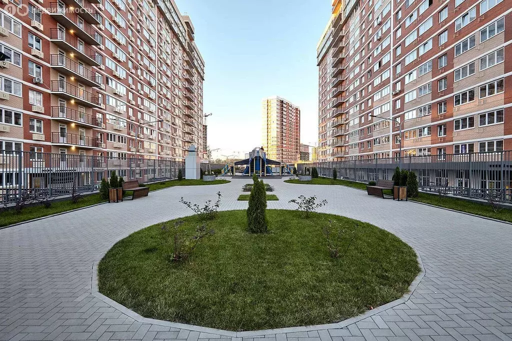1-комнатная квартира: Краснодар, улица Западный Обход, 57 (34.5 м) - Фото 1