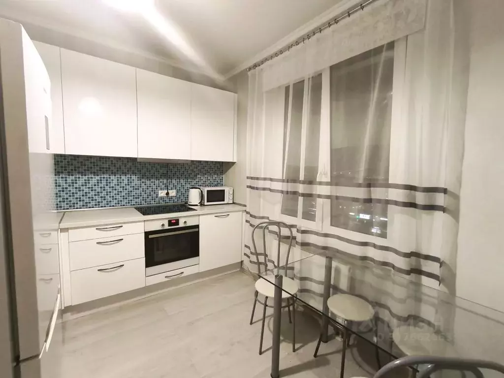 1-к кв. Московская область, Красногорск бул. Космонавтов, 6 (35.2 м) - Фото 0