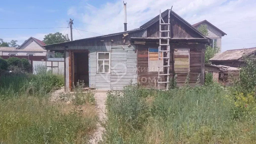Дом в Волгоградская область, Волгоград ул. имени Менделеева (30 м) - Фото 0