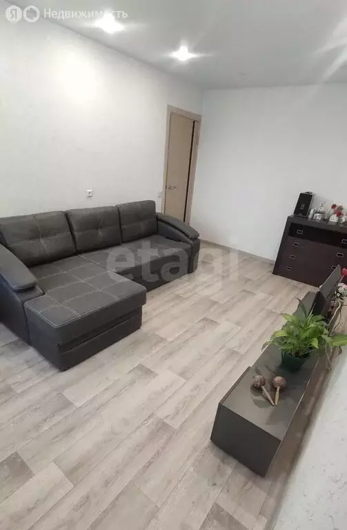 2-комнатная квартира: Усинск, Молодёжная улица, 14 (51.6 м) - Фото 2