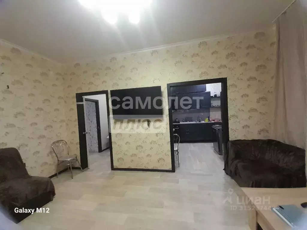 Дом в Ямало-Ненецкий АО, Салехард ул. Чубынина (76 м) - Фото 1