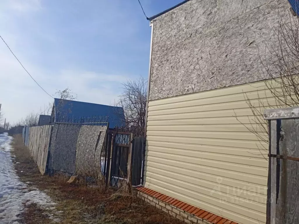 Дом в Оренбургская область, Оренбургский район, Экспериментальный ... - Фото 2