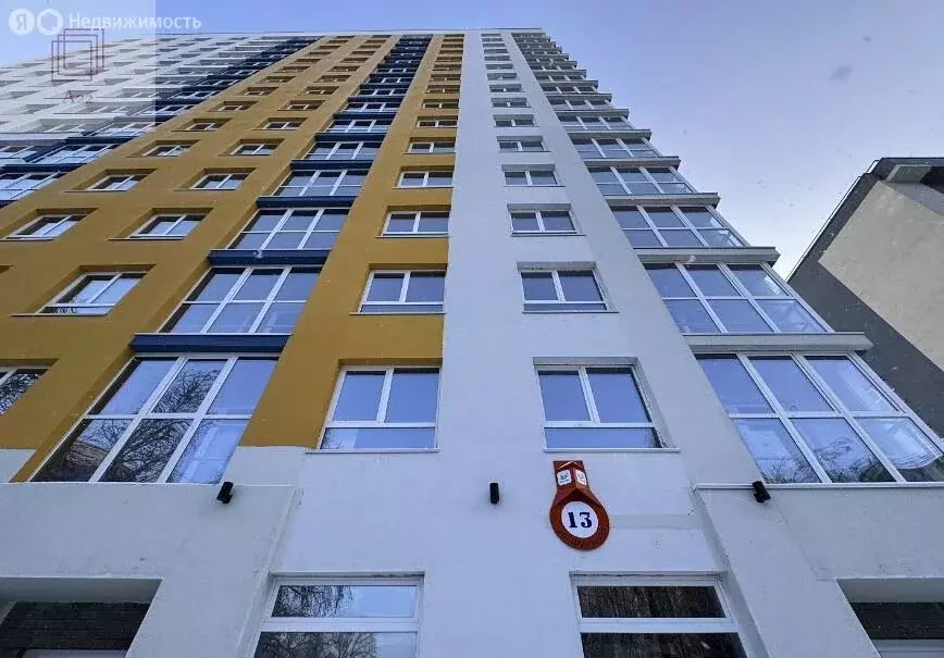 2-комнатная квартира: Барнаул, улица Шумакова, 13 (52 м) - Фото 0
