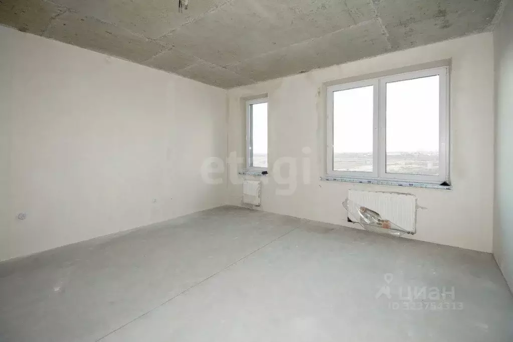 Студия Тюменская область, Тюмень ул. Краснооктябрьская, 6 (33.2 м) - Фото 0