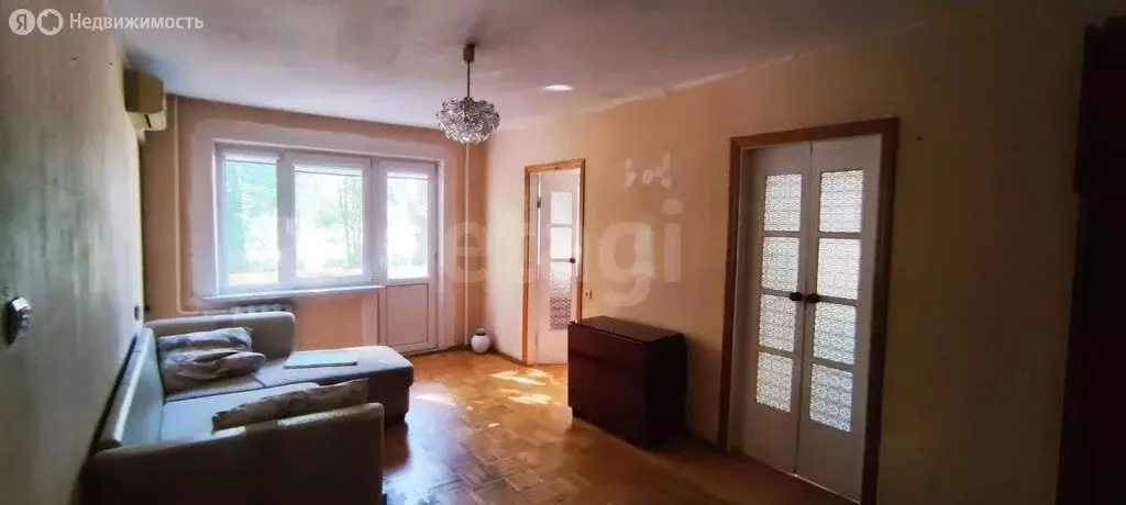 4-комнатная квартира: Краснодар, улица Трудовой Славы, 17 (60.8 м) - Фото 1