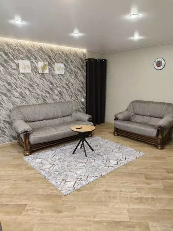 2-к кв. Псковская область, Псков ул. Максима Горького, 20/7 (40.0 м) - Фото 2