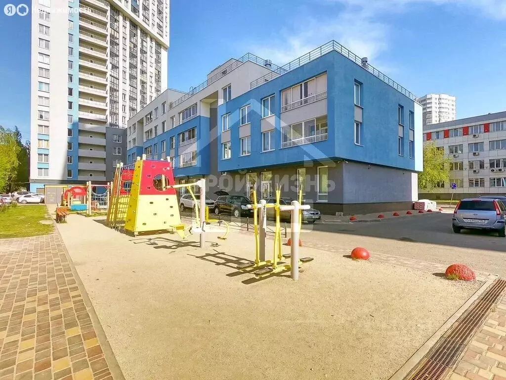 2-комнатная квартира: Екатеринбург, улица Стрелочников, 2 (34.3 м) - Фото 1