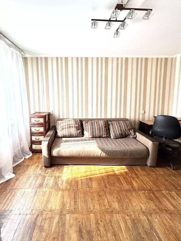 Комната Белгородская область, Белгород Садовая ул., 120а (13.5 м) - Фото 2