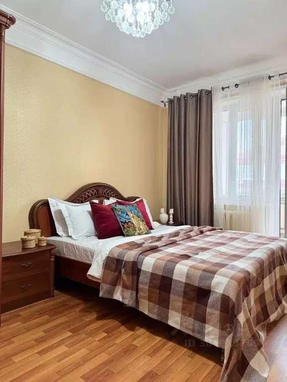 3-к кв. Дагестан, Махачкала просп. Имама шамиля, 54В (80.0 м) - Фото 1