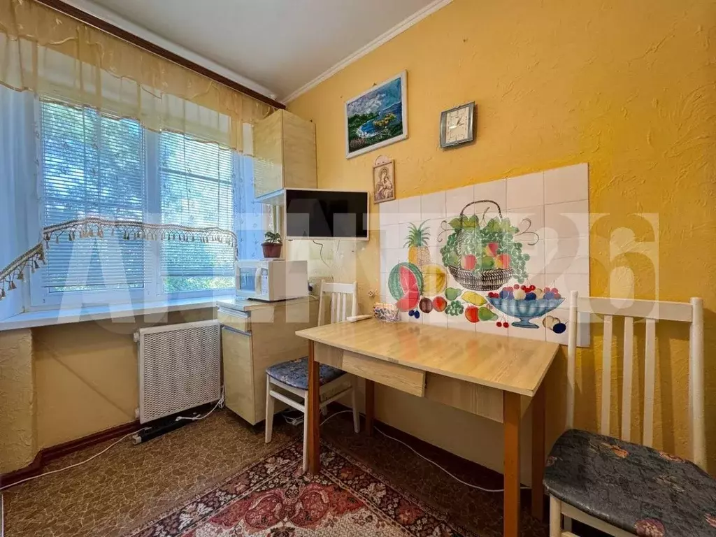 1-к. квартира, 35 м, 2/5 эт. - Фото 1