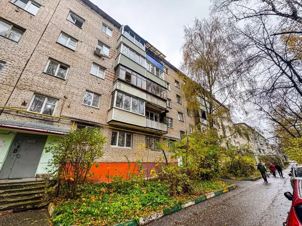 2-к кв. Московская область, Серпухов Октябрьская ул., 28А (45.0 м) - Фото 1