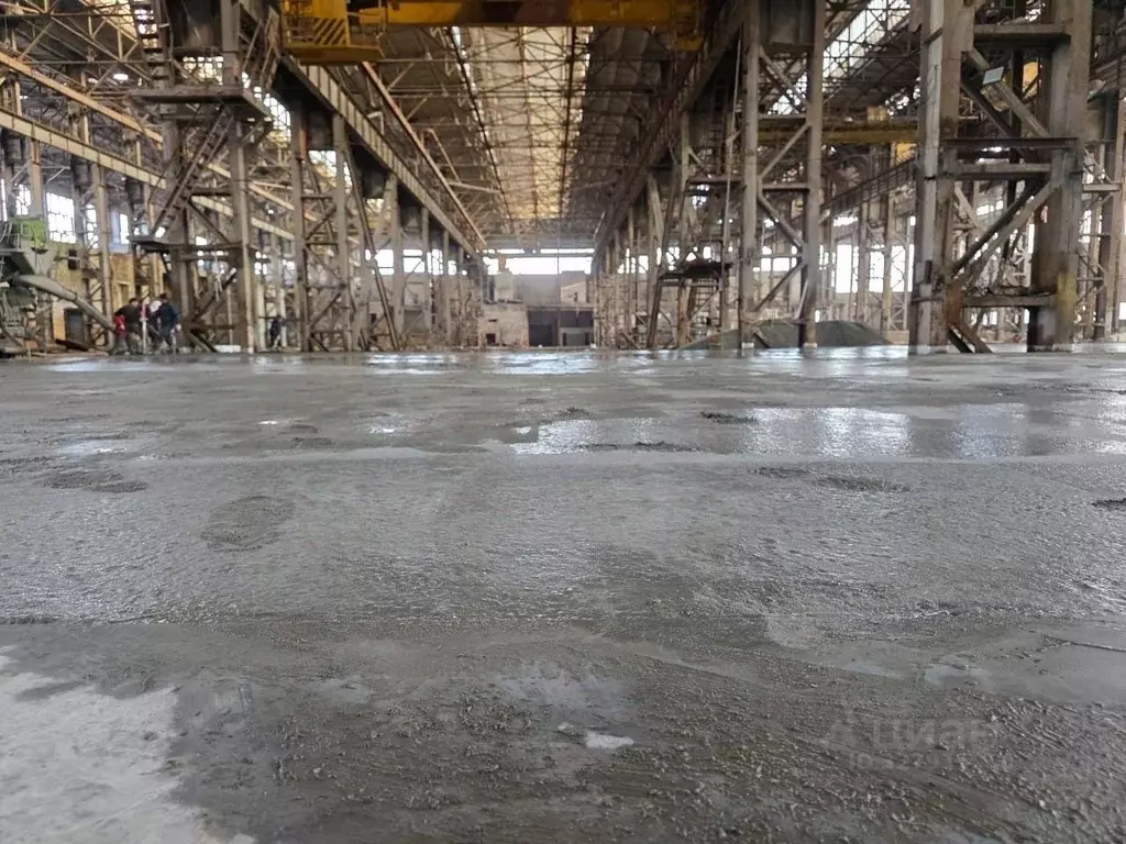 Склад в Свердловская область, Екатеринбург ул. Фронтовых Бригад, 18к2 ... - Фото 1