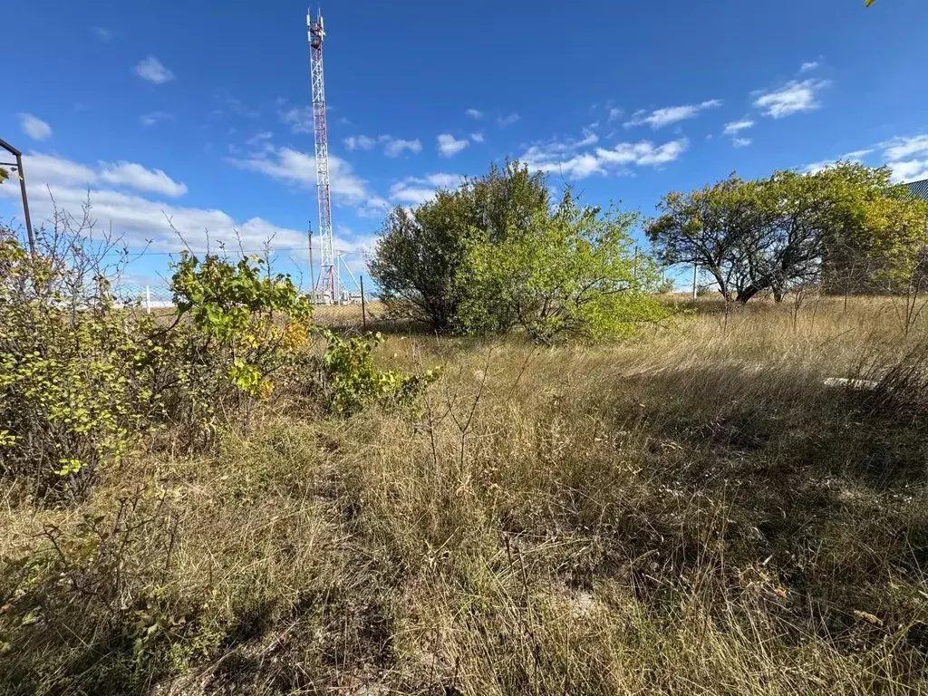 Участок в Крым, Симферопольский район, Трудовское с/пос, пос. Айкаван, ... - Фото 2