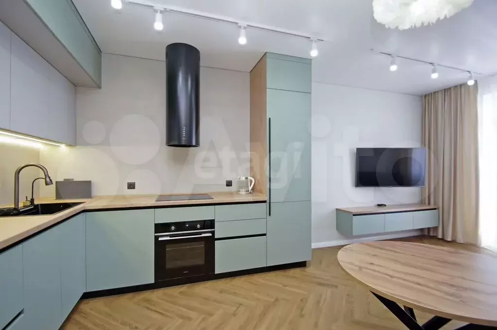 2-к. квартира, 60 м, 2/14 эт. - Фото 0