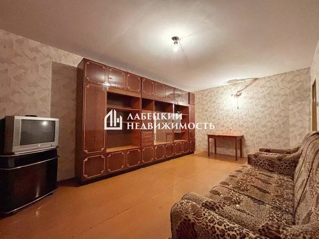 3-к кв. Тверская область, Спирово пгт ул. Мира, 10 (67.9 м) - Фото 1