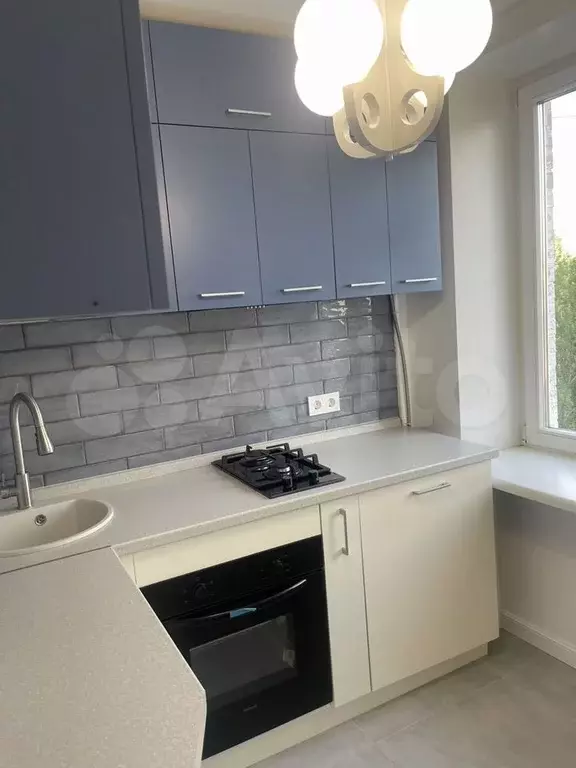 2-к. квартира, 40 м, 8/9 эт. - Фото 0