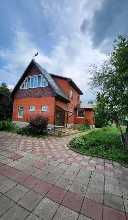 Дом в Московская область, Мытищи городской округ, с. Троицкое  (299 м) - Фото 1