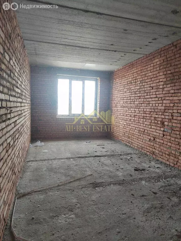 1-комнатная квартира: Владикавказ, улица Билара Кабалоева, 8 (55 м) - Фото 1