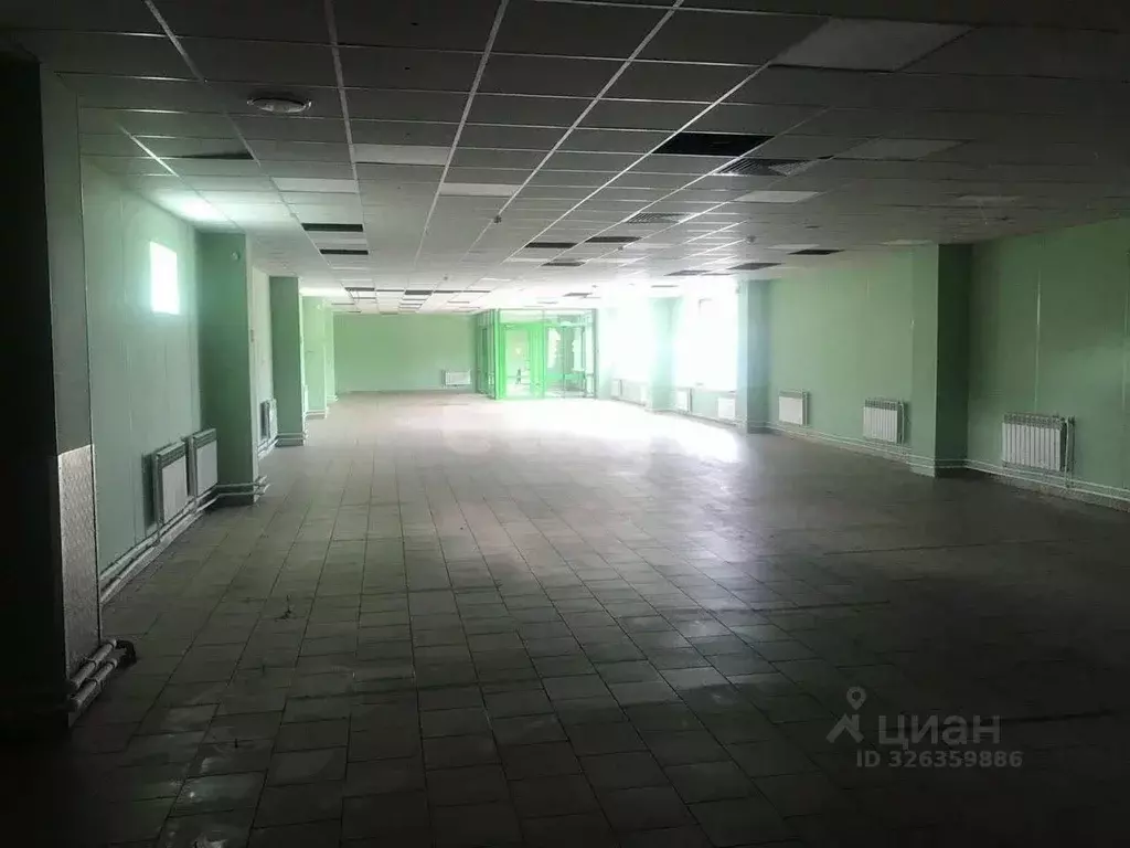 Торговая площадь в Брянская область, Новозыбков ул. Рошаля, 42 (486 м) - Фото 1