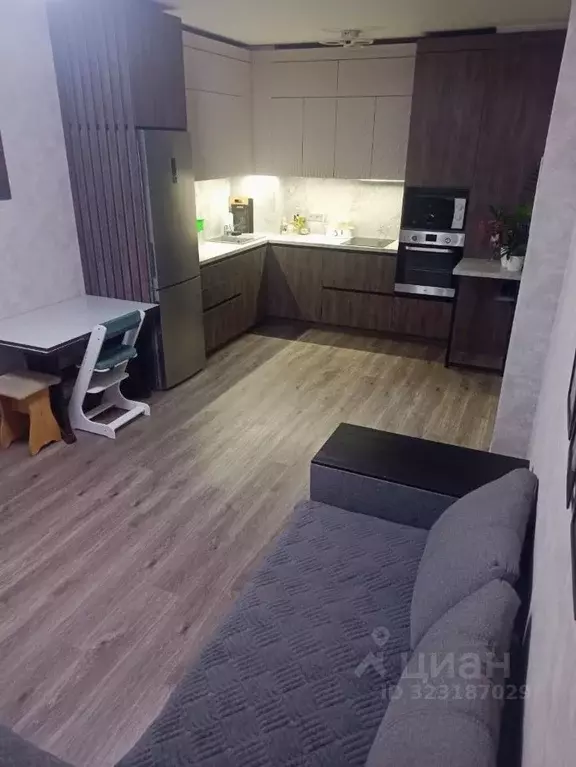 2-к кв. Красноярский край, Красноярск Норильская ул., 18В (44.6 м) - Фото 1