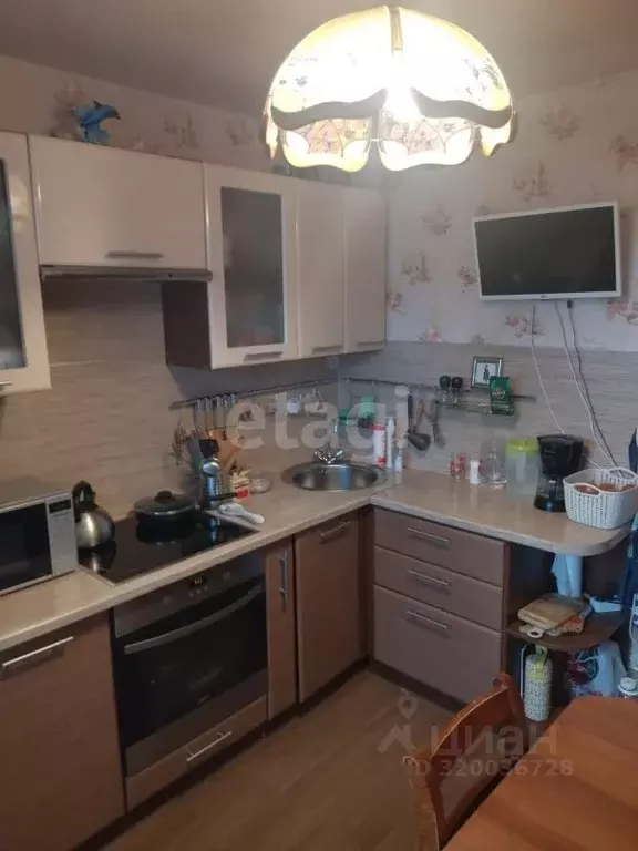 1-к кв. Свердловская область, Екатеринбург ул. Ильича, 28 (33.8 м) - Фото 1