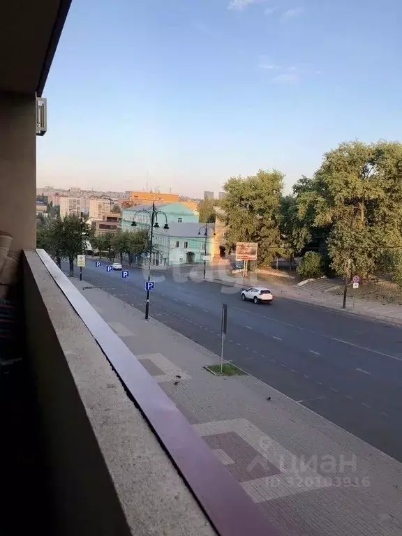 3-к кв. Курская область, Курск Красная пл., 2/4 (70.0 м) - Фото 0