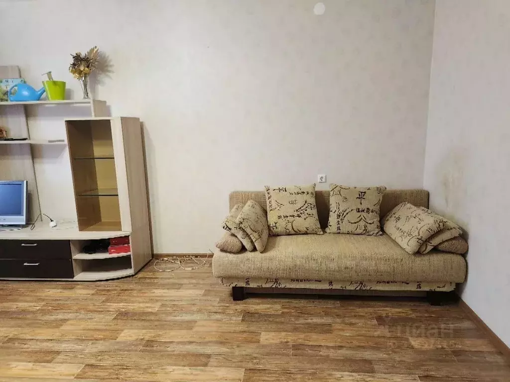 2-к кв. Пермский край, Пермь Красногвардейская ул., 2 (53.0 м) - Фото 2