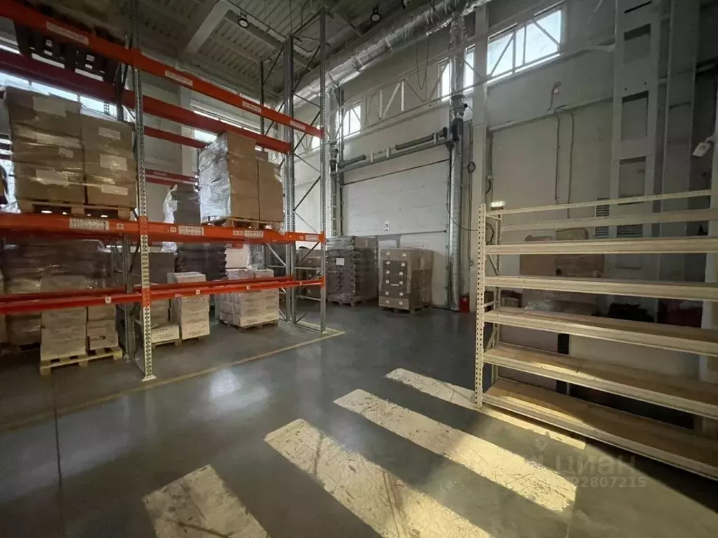 Склад в Татарстан, Казань ул. Аделя Кутуя, 124с2 (2400 м) - Фото 1