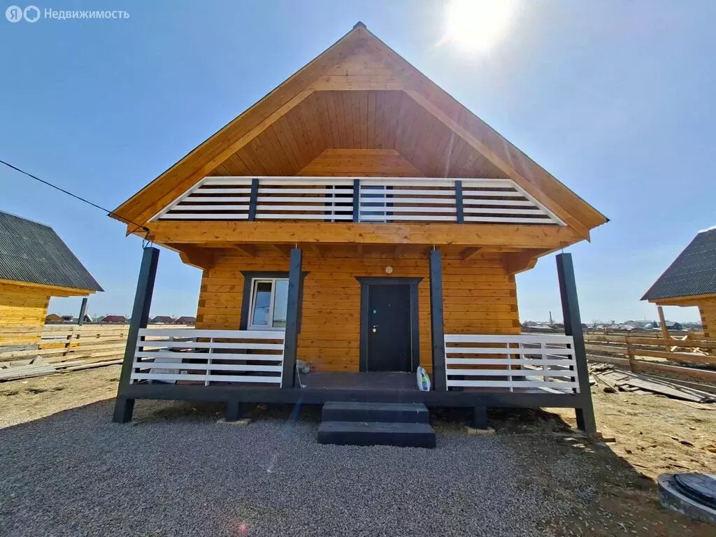 Дом в село Хомутово, Будёновский переулок (150 м) - Фото 1