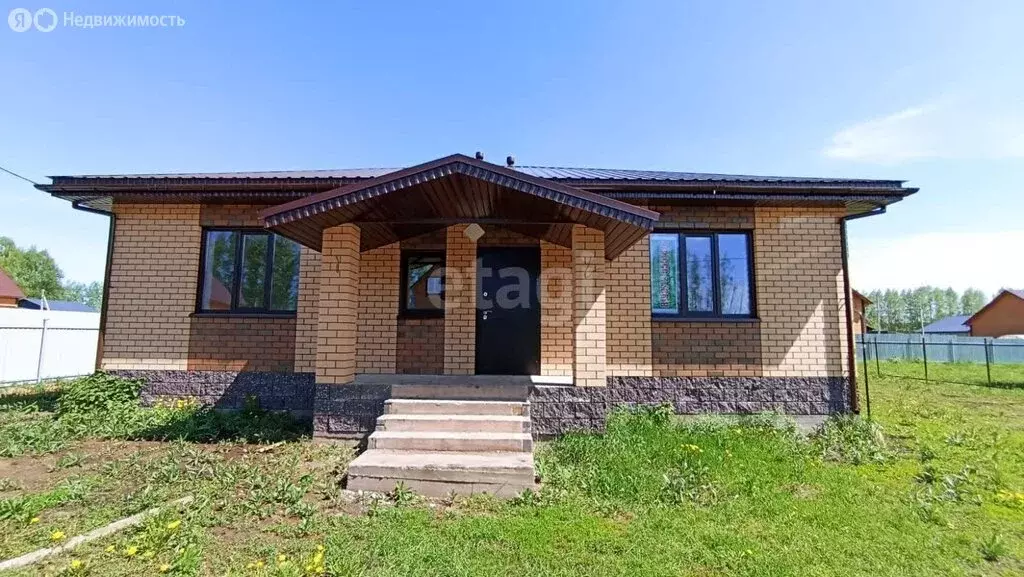 Дом в Республика Башкортостан, Иглинский сельсовет, село Иглино (120 ... - Фото 0