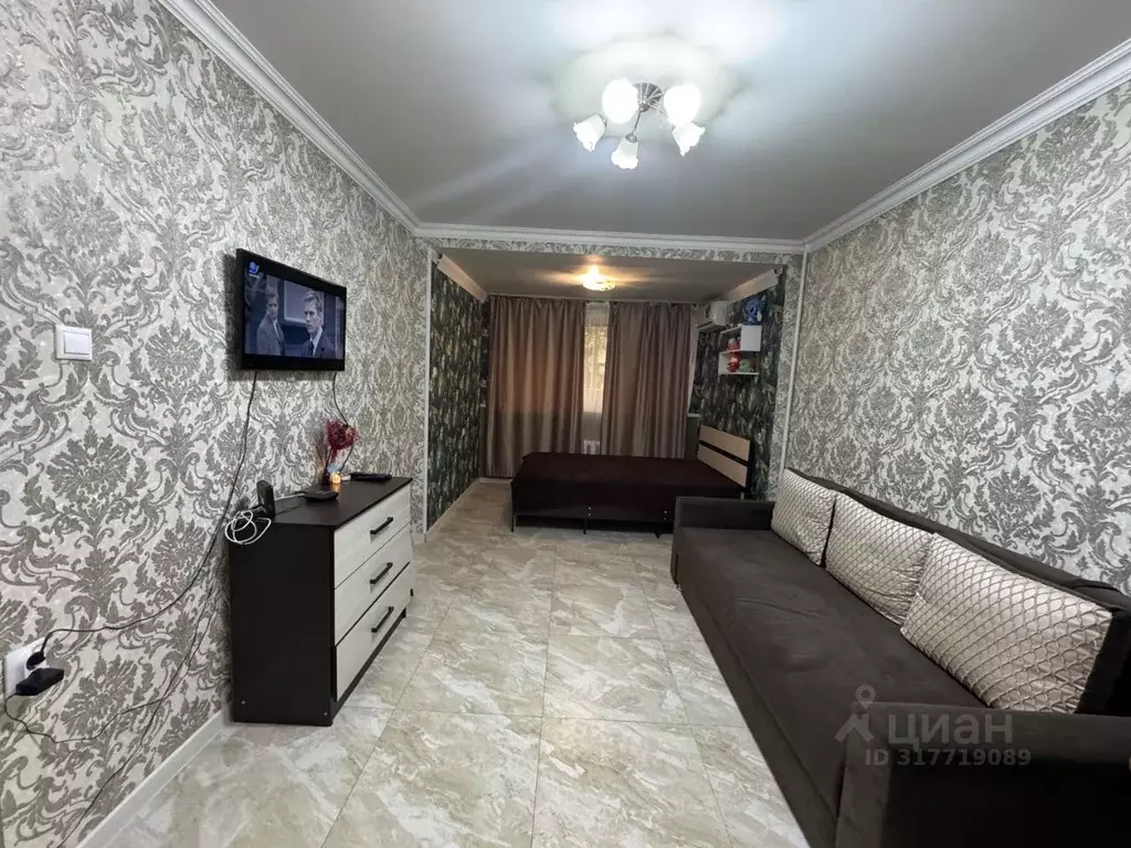 1-к кв. Краснодарский край, Сочи Гагарина мкр, ул. Красноармейская, 18 ... - Фото 0