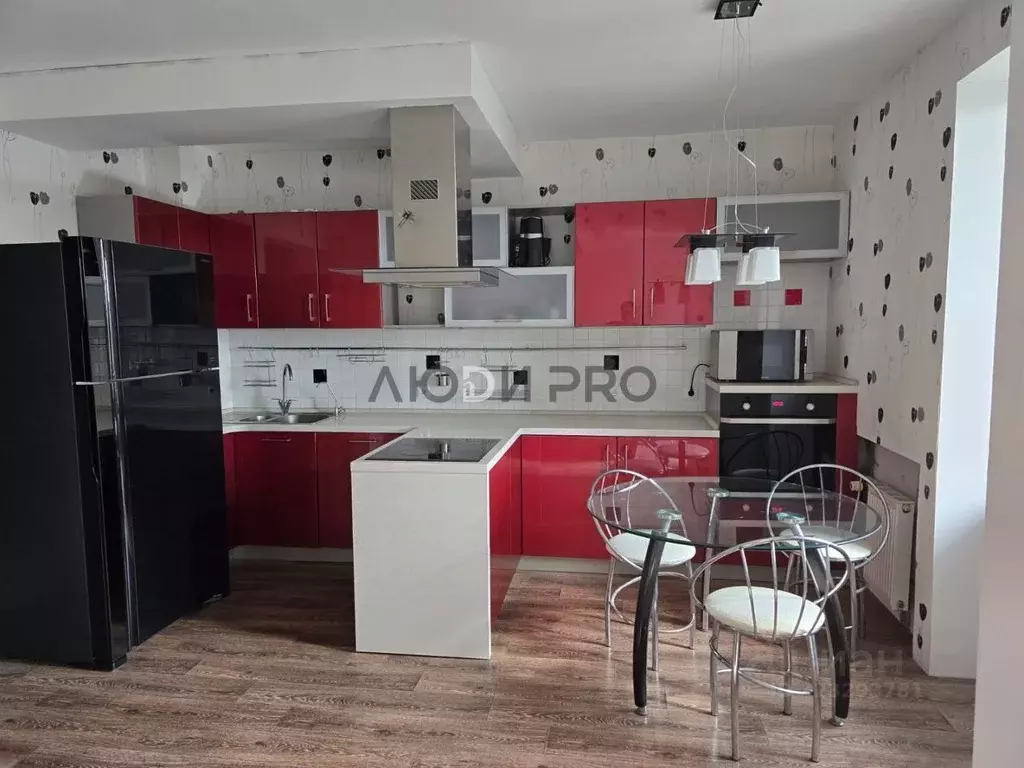 3-к кв. Саратовская область, Саратов ул. Имени Академика О.К. ... - Фото 1