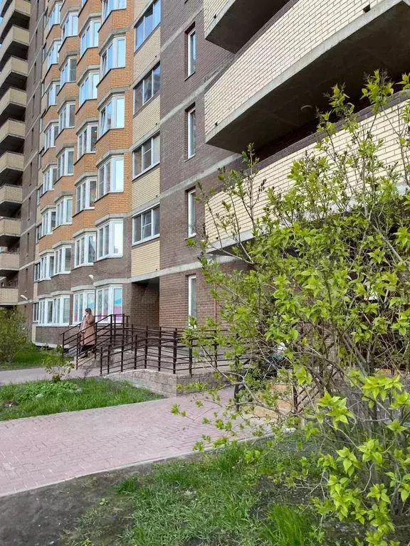 2-к. квартира, 50 м, 2/25 эт. - Фото 0