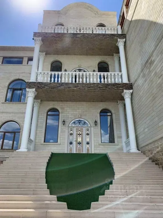 Дом в Москва д. Ларево, ул. Зименковская, 19 (1000 м) - Фото 1