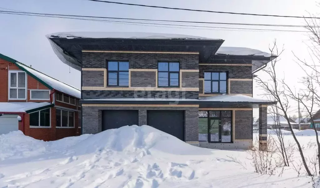 Дом в Пермский край, Пермь ул. Старцева, 96 (310 м) - Фото 0