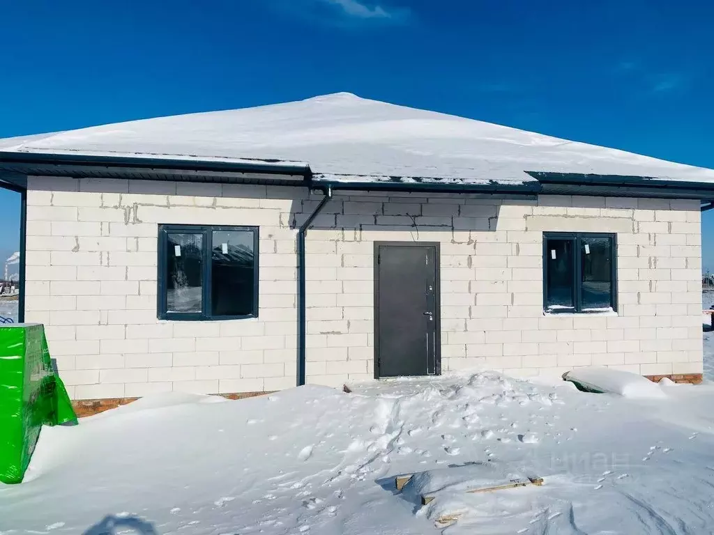 Дом в Курская область, Курский район, Новопоселеновский сельсовет, д. ... - Фото 2