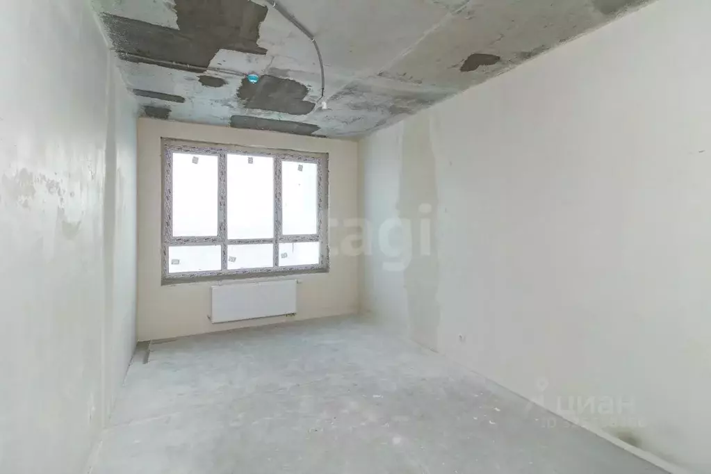 1-к кв. Тюменская область, Тюмень ул. Братьев Бондаревых, 5 (42.8 м) - Фото 1