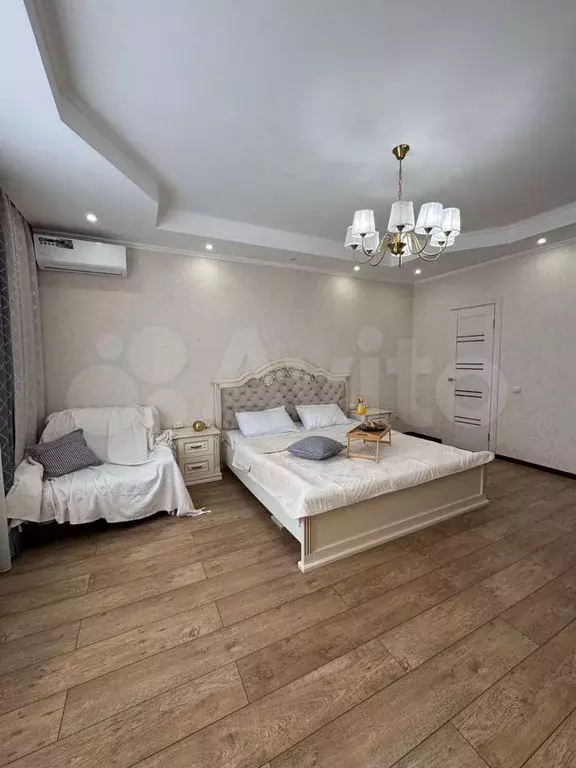 1-к. квартира, 52 м, 1/5 эт. - Фото 0