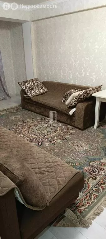 1-комнатная квартира: Дербент, улица Сальмана, 102 (48 м) - Фото 0