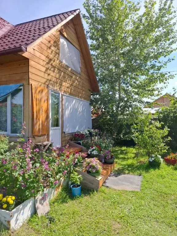 Дом в Саха (Якутия), Якутск ул. Механизаторов, 3 (25 м) - Фото 2