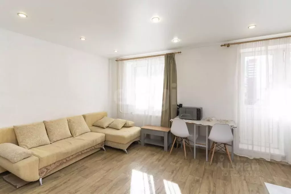 Студия Тюменская область, Тюмень ул. Пермякова, 79 (31.4 м) - Фото 1