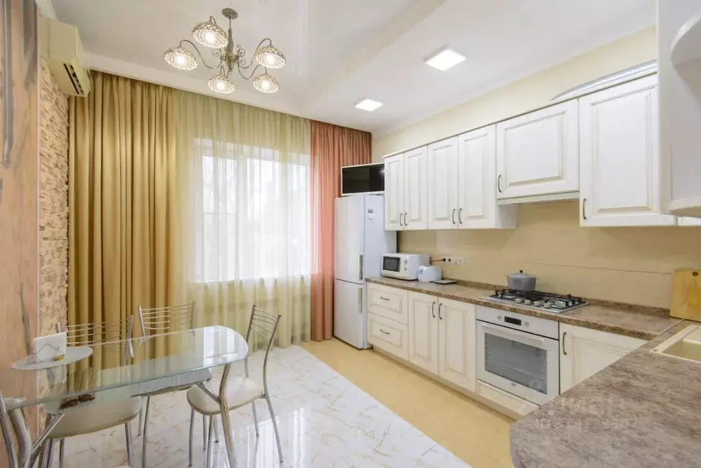 Дом в Ростовская область, Батайск Советская ул., 20Д (160 м) - Фото 0