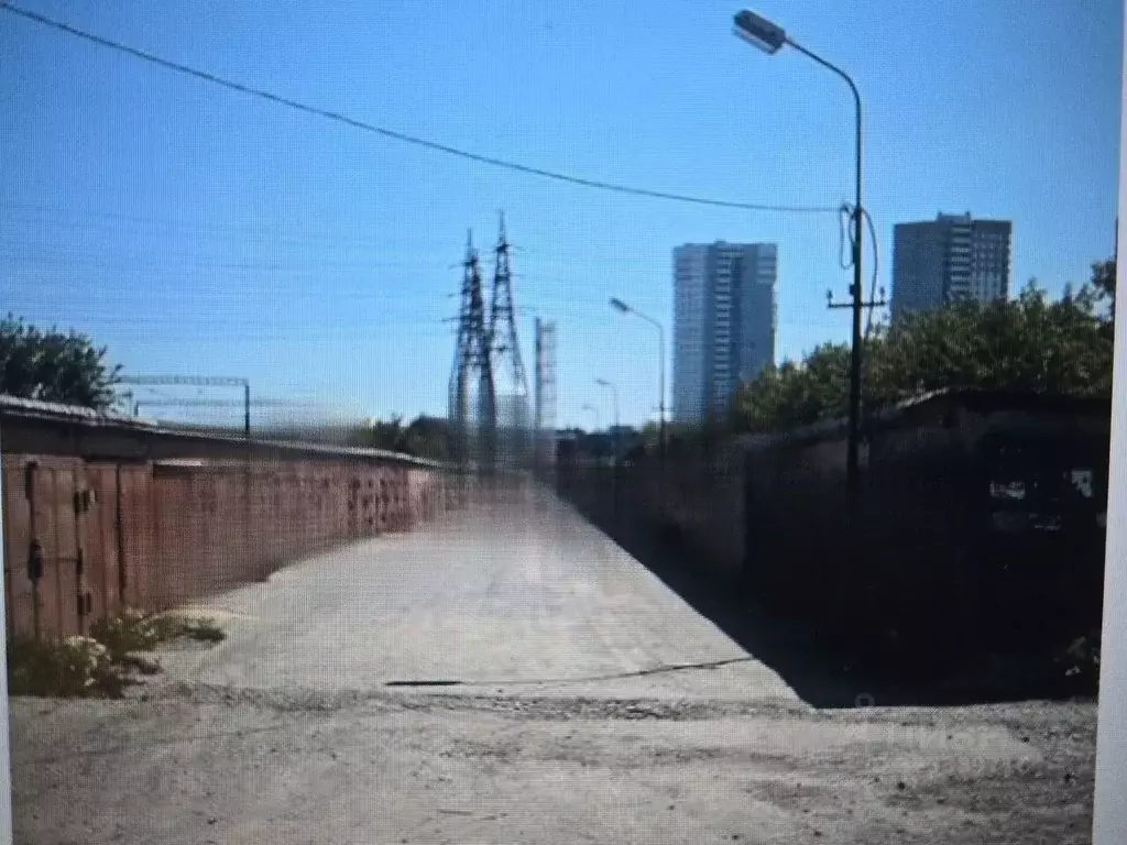 Гараж в Свердловская область, Екатеринбург ул. Камчатская, 2Е (18 м) - Фото 1