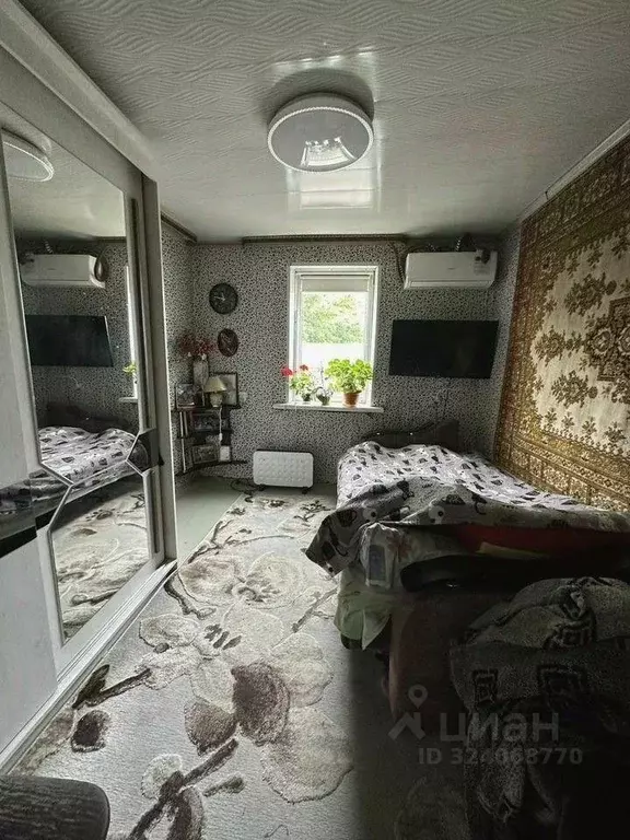 Дом в Краснодарский край, Усть-Лабинск Кооператор общество, проезд ... - Фото 1