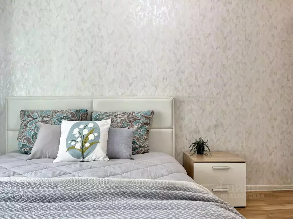 2-к кв. Бурятия, Улан-Удэ ул. Смолина, 81 (45.0 м) - Фото 1
