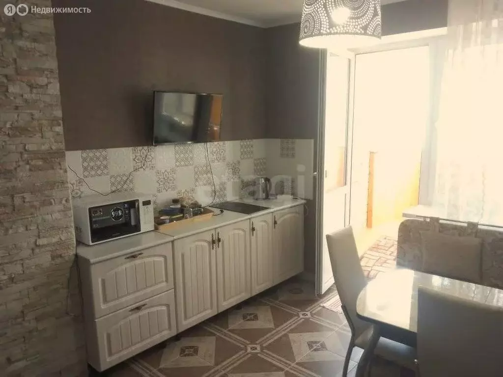 2-комнатная квартира: Анапа, Супсехское шоссе, 26к2 (70 м) - Фото 0